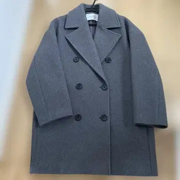 그레이 울 더블 브레스트 피코트