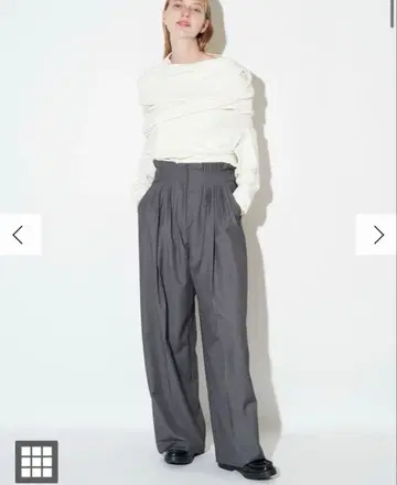 이번 시즌 엘렌딕 비대칭 드레이프 니트 화이트