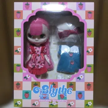 네오 브라이스 헤븐리 스트로베리 미개봉.