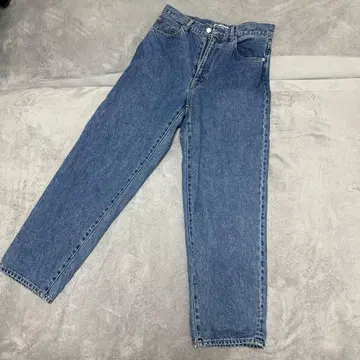 SOFTHYPHEN BAGGY FIT JEANS