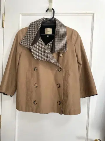 jejia 베이지 보아 더블 숏 트렌치 자켓