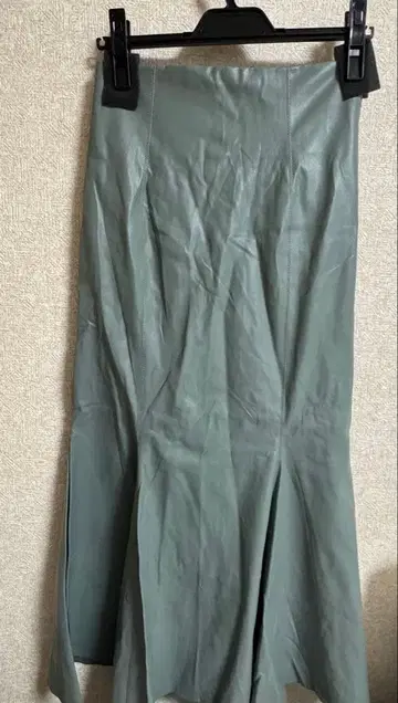 FRAY I.D 가죽 스커트