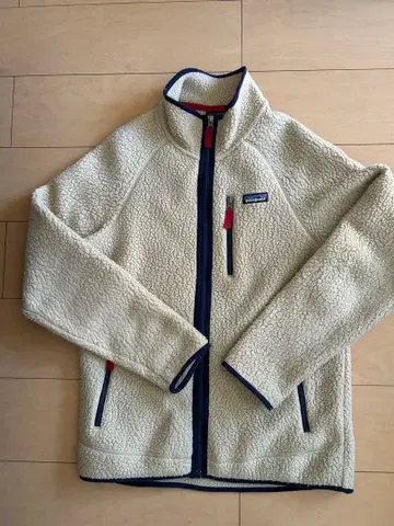 patagonia 플리스 자켓 M 사이즈 크림색