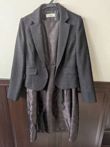 자켓 포함 원피스 3종 세트