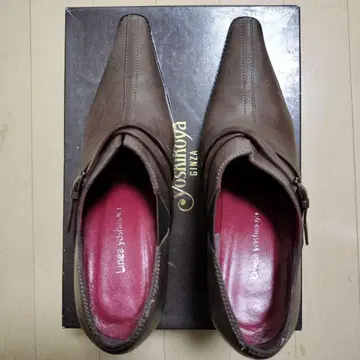 요시노야 브라운 하이힐 24cm