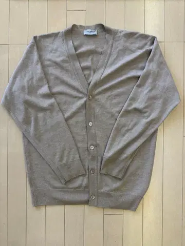 JOHN SMEDLEY 베이지 가디건 L 사이즈