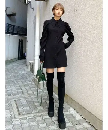 EMODA 블랙 미니 원피스 퍼프 슬리브