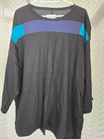 SHAREEF T셔츠 L 사이즈