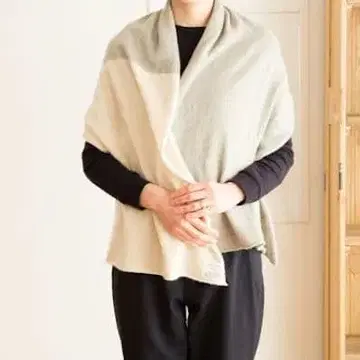 새상품급 yourwear 유아웨어 콤비 스톨 캐시미어 100%