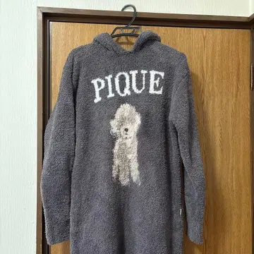 PIQUE 후드 부착 그레이 룸웨어