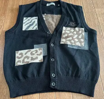 동물 패턴 패치워크 가디건 베스트