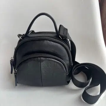 새상품급 콜론 백 조우네코 채널 즉시 구매 가능