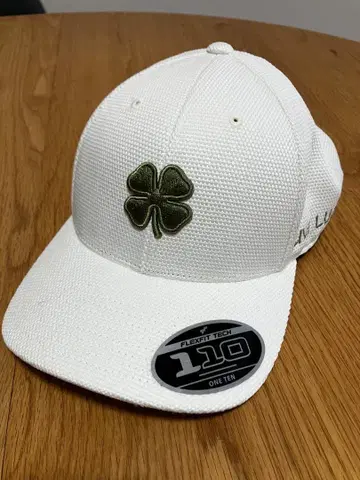 [ BLACK CLOVER ] 화이트 메쉬 캡 스포츠 골프
