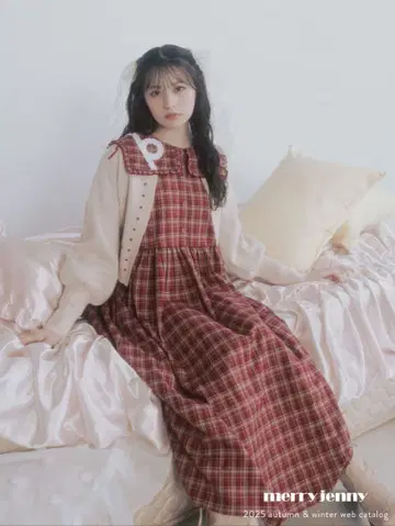 택 포함 새상품 메리제니 ribbon dot 퍼프 슬리브 니트 가디건