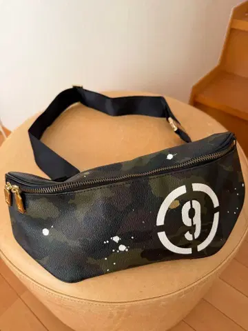 gentil bandit 카모 패턴 바디백 웨스트 파우치