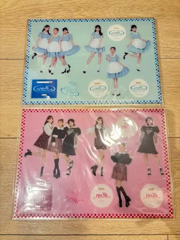 슬리브리스 아크릴 스탠드