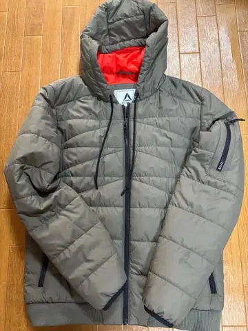 리복 카키 다운 자켓 L