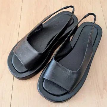 MARW UNITEDARROWS + Odette e Odile 샌들 블랙