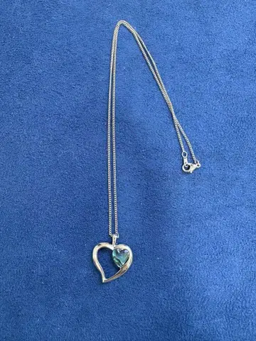 새상품급 하트형 실버 목걸이