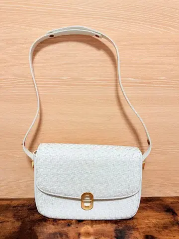 [ 고급 뜨개질 디자인 ] 화이트 숄더백