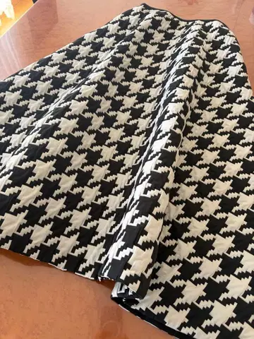 SHE Tokyo Jenny Houndstooth 34 신상 스커트