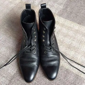 TITANIUM 가죽 레이스업 부츠 블랙 레이스업 부츠