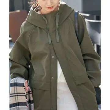 Spick & Span 본딩 후드 데드 코트