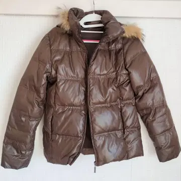 M.deux 후드 부착 브라운 다운 자켓