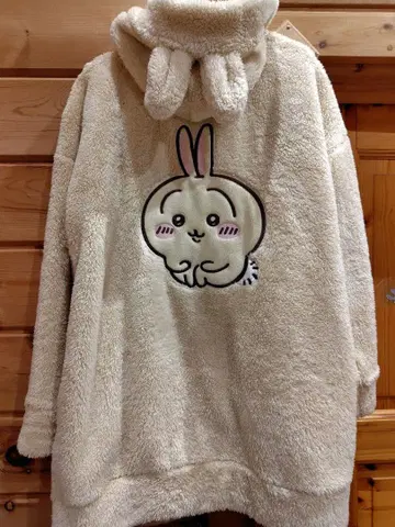 GU 치이카와 토끼 아우터 M 사이즈