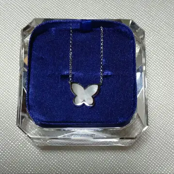 10K 버터플라이 목걸이 반돔 아오야마