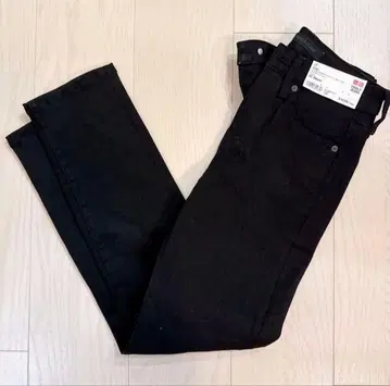 UNIQLO 하이라이즈 스키니 진 22 뷰티 컴프레션