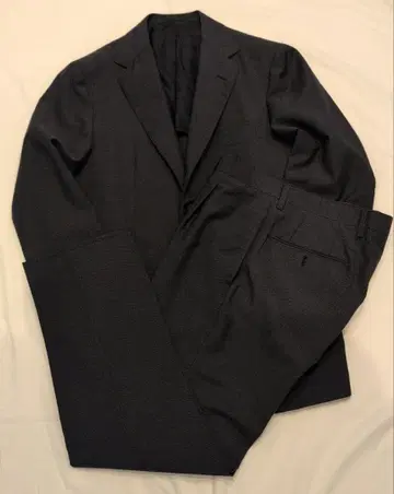 Sartorio 수트 사이즈 46