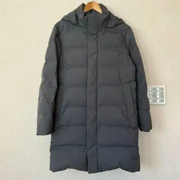 유니클로 UNIQLO 심리스 다운 코트 S 사이즈 그레이