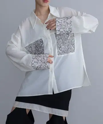 VACANCY 레이스 도킹 오버 셔츠 화이트