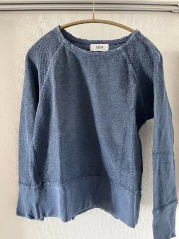 B:MING 다크 블루 트레이닝복