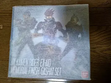 새상품 가면라이더 이그제이드 DX 메모리얼 피니시 가샤트 세트