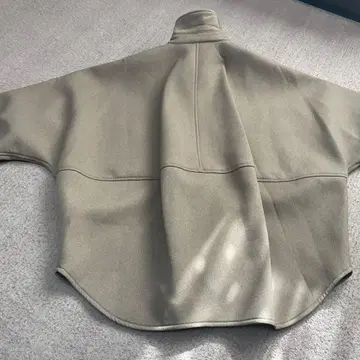 하자 있음 munich 돌먼 블루종 본딩 종이상자 니트 남성용 가능