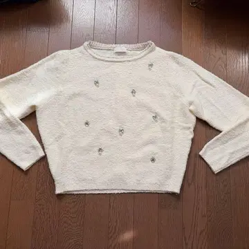 [ 새상품 ] Ballsey 아이보리 비쥬 니트 긴팔