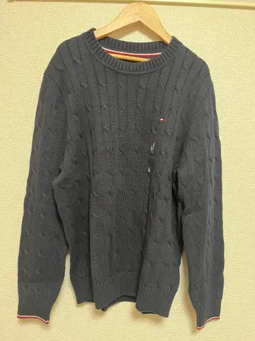 타미힐피거 네이비 케이블 니트 스웨터