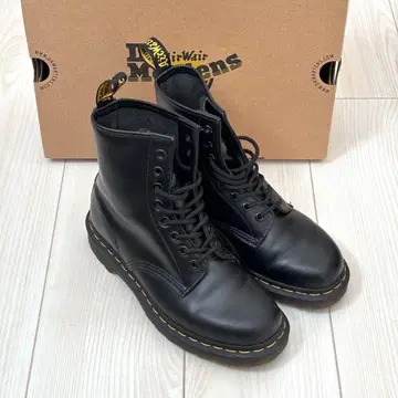 [ 새상품급 ] Dr.Martens 닥터마틴 8홀 부츠 UK5 24cm