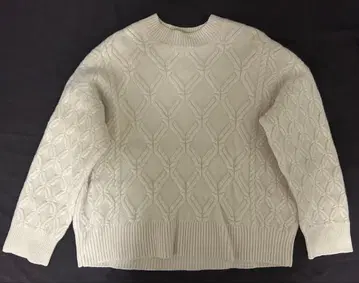 SHIPS 아이보리 케이블 니트 스웨터