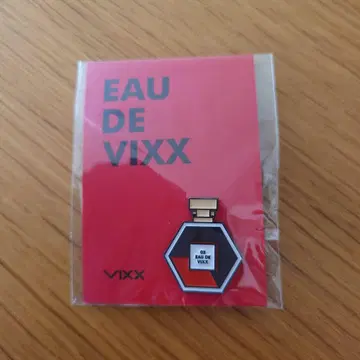 VIXX 핀 배지