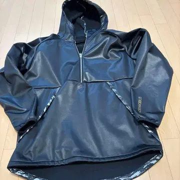 언더아머 Under Armour 후드 부착 자켓 블랙