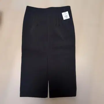 TIMELESS WOMEN 슬릿 스커트 블랙