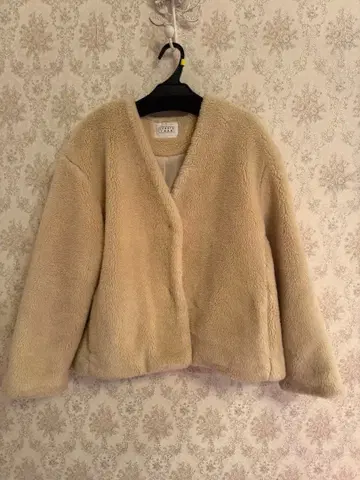 컨디션 최상 로리즈팜 테디 모코모코 자켓