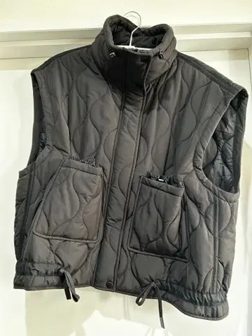 ZARA 퀼팅 베스트 베스트 다운 베스트 다운 L 사이즈