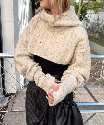 새상품 스웨터와 발라클라바, 핸드 워머 3종 세트