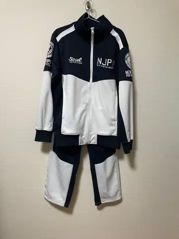 신일본 프로레슬링 x 서울 스포츠 셋업 M 사이즈