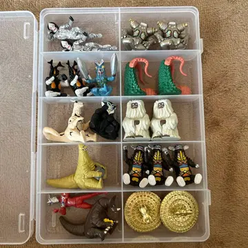 기다리다 지친 울트라 괴수 모음