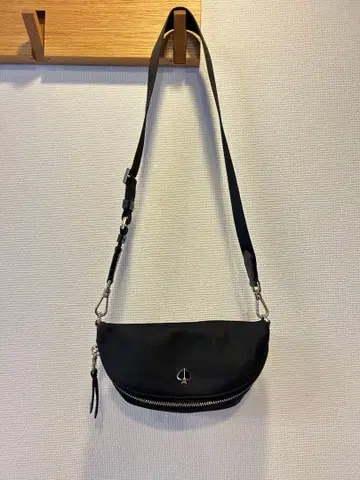 케이트 스페이드 바디백 웨스트 파우치 블랙